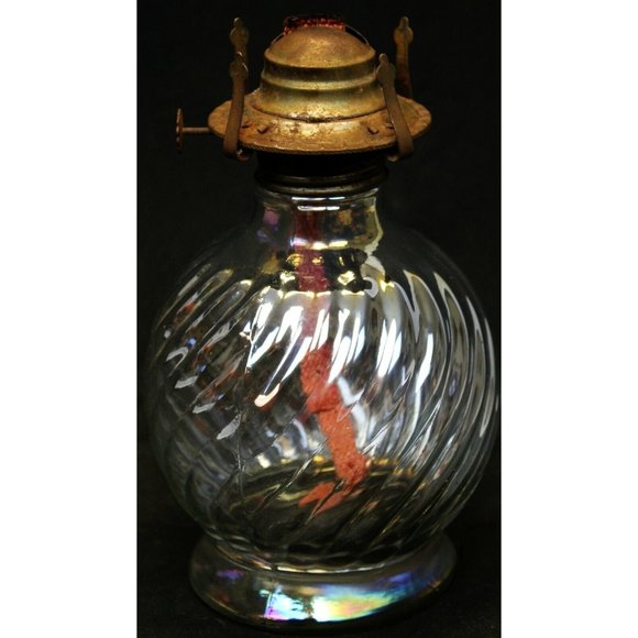 VTG Hurricane Lantern Clear Twist Round Sphere Oil Lamp - Picture 5 of 9